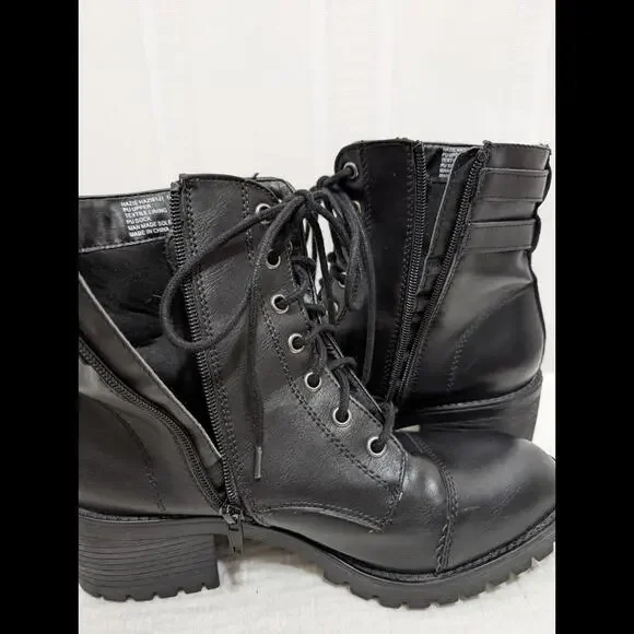 Steve Madden Vegan Leather Boot 10 Black Chunky Heel Combat Y2K Grunge Goth Punk - Picture 5 of 9